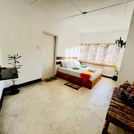 Louis Lake Villa Kandy Exterior foto